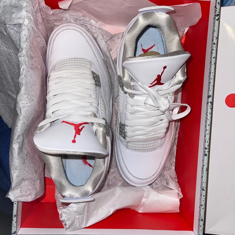 Jordan 4 White Oreo